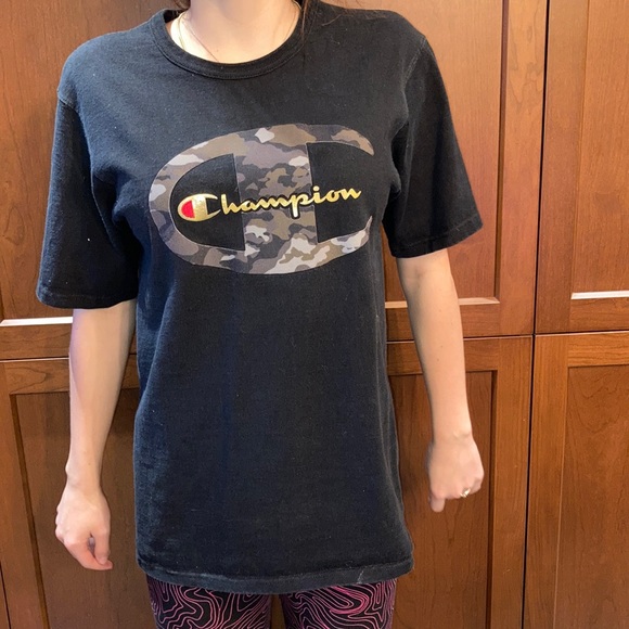 Champion Tops - Black Champion t-shirt